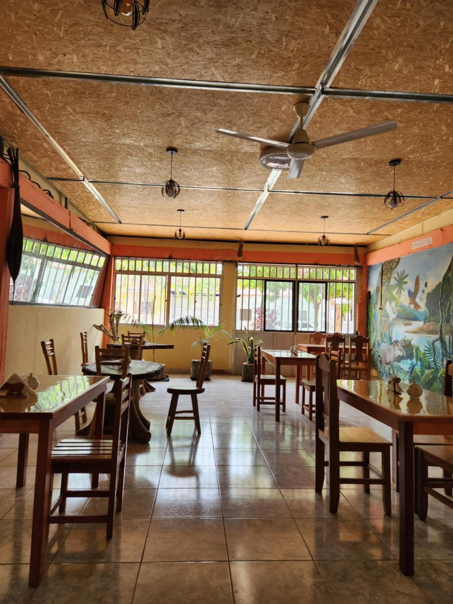 Libelula Hotel ปูแอร์โต มัลโดนาโด ภายนอก รูปภาพ